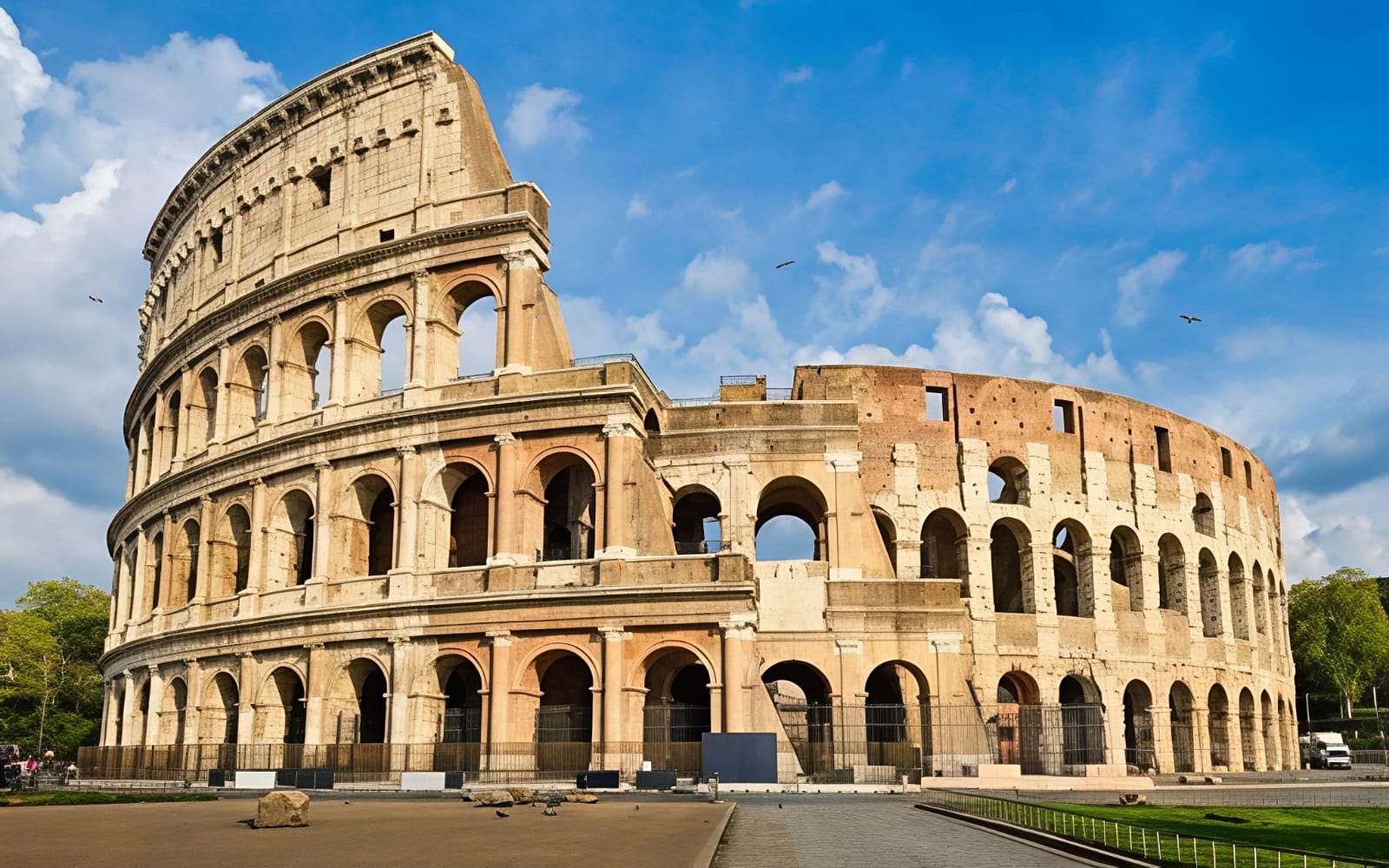 Rome Italy tour package with Colosseum