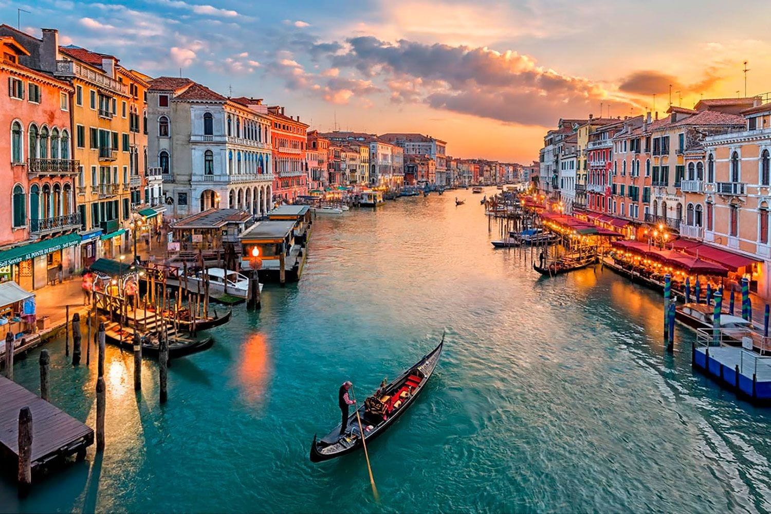 Venice Italy tour package with Grand Canal