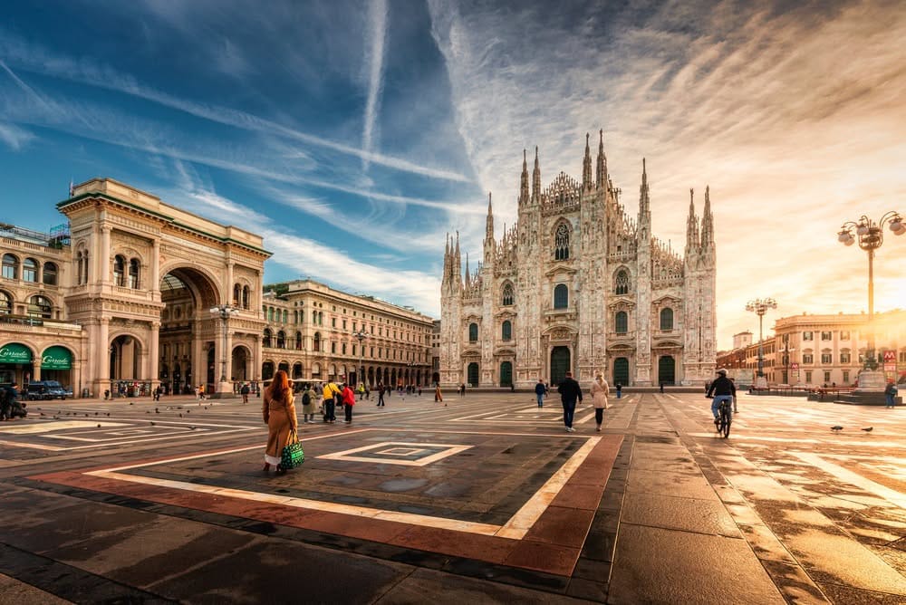 Milan Italy tour package with Duomo Cathedral